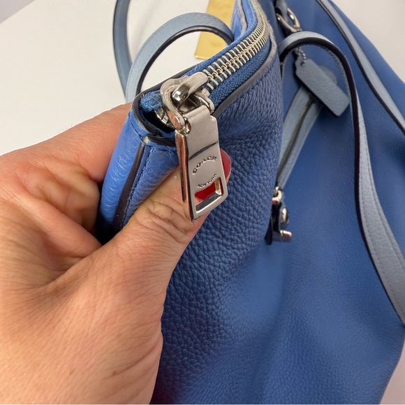 Authentic Coach Taylor Leather Tote Style - Picture 12 of 16